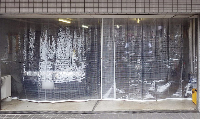 ガレージ部分を雨風・防塵対策 施工実績